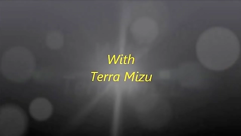 Mature lady in the garage fucking her guy in the garage